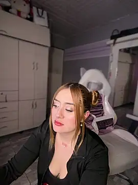 Sam Thompsoon  online show from April 2026 02:01:01 AM