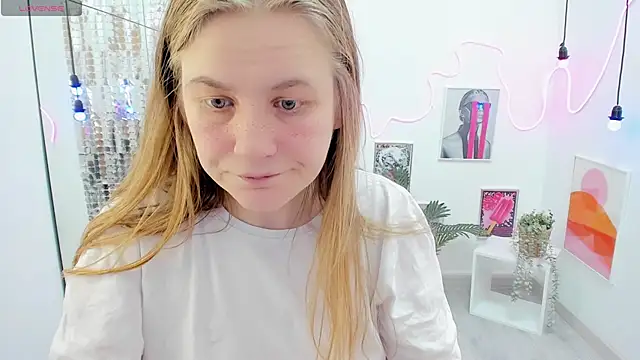 JadeSoft online show from March 2025 02:57:02 AM