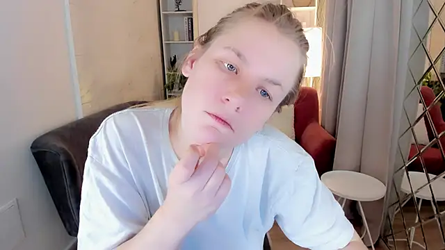 JadeSoft online show from December 2025 07:53:02 PM