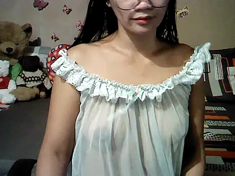 Mia Rein online show from July 2026 02:47:01 AM