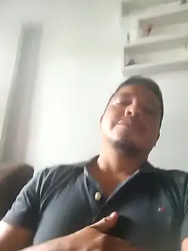 Snapshot of Vulckano43 chatting on December 2024 07:54:01 PM Vulckano43 online show from December 2024 07:54:01 PM