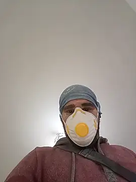 Sergiucazzo online show from December 2025 09:14:01 AM