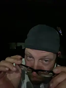 Snapshot of Tomas_Zaddy chatting on December 2024 11:41:02 AM Tomas Zaddy online show from December 2024 11:41:02 AM