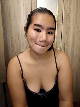 Kissy07 online show from February 2026 11:23:01 PM