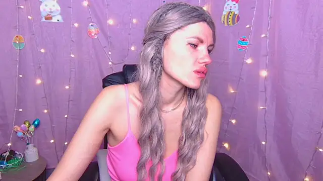 MilaLoona online show from April 2026 06:13:05 AM