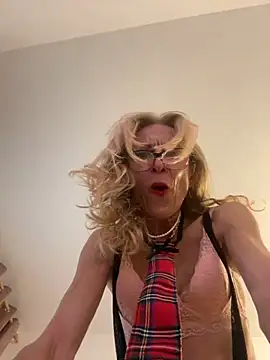 adella13 online show from December 2024 10:13:01 AM