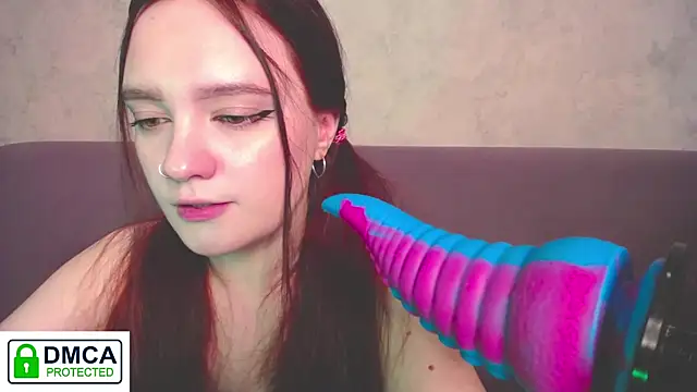 Snapshot of Alyssa___Scarlet chatting on November 2025 08:26:02 AM Alyssa Scarlet online show from November 2025 08:26:02 AM