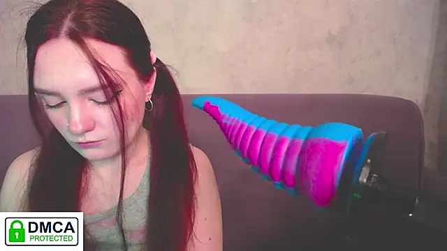 Snapshot of Alyssa___Scarlet chatting on November 2025 03:39:01 AM Alyssa Scarlet online show from November 2025 03:39:01 AM