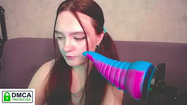 Snapshot of Alyssa___Scarlet chatting on November 2025 03:49:02 AM Alyssa Scarlet online show from November 2025 03:49:02 AM