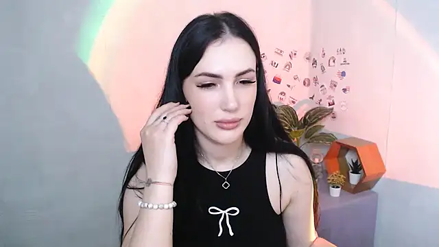 MisssShy  online show from November 2025 04:24:02 AM