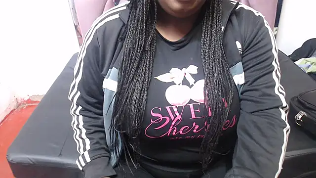 Snapshot of morenahott1 chatting on October 2025 11:44:02 AM morenahott1 online show from October 2025 11:44:02 AM