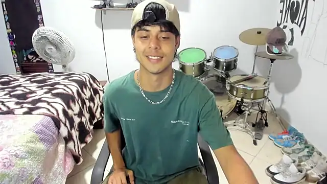 Zack falcon online show from November 2025 02:54:01 AM