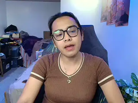 Snapshot of Your_PrettyGirlxxx chatting on May 2026 11:15:01 AM Your PrettyGirlxxx online show from May 2026 11:15:01 AM