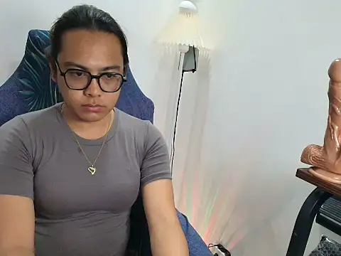 Snapshot of Your_PrettyGirlxxx chatting on May 2026 07:59:01 AM Your PrettyGirlxxx online show from May 2026 07:59:01 AM