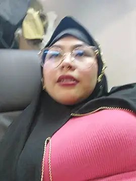 Hana    online show from March 2026 12:01:02 AM