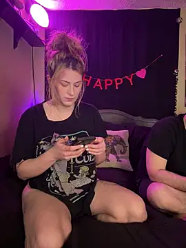 Snapshot of Mallorykoxx69 chatting on March 2025 08:04:02 AM Mallorykoxx69 online show from March 2025 08:04:02 AM