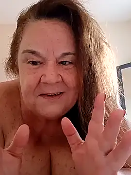 Yaya Mineira online show from January 2025 10:50:02 AM