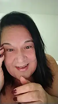 Yaya Mineira online show from July 2026 11:40:01 PM