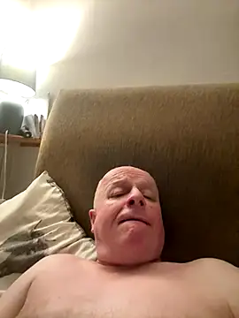 locallad88 online show from November 2025 10:37:01 PM