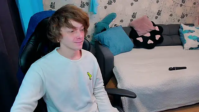 Snapshot of lakmsrrrmrrr chatting on December 2025 10:24:02 AM lakmsrrrmrrr online show from December 2025 10:24:02 AM