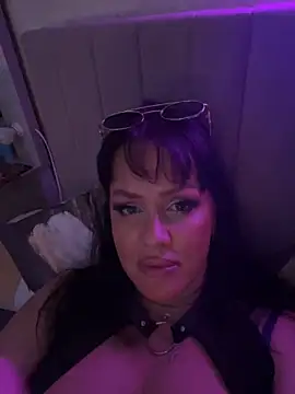 Snapshot of Lolaley2 chatting on December 2025 07:39:01 AM Lolaley2 online show from December 2025 07:39:01 AM