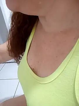 Snapshot of CASADASIGILO2 chatting on January 2025 06:09:02 AM CASADASIGILO2 online show from January 2025 06:09:02 AM