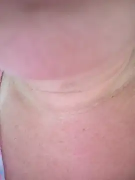 Snapshot of CASADASIGILO2 chatting on October 2025 05:19:02 AM CASADASIGILO2 online show from October 2025 05:19:02 AM