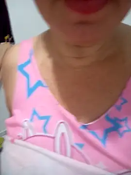 Snapshot of CASADASIGILO2 chatting on November 2025 10:41:02 PM CASADASIGILO2 online show from November 2025 10:41:02 PM