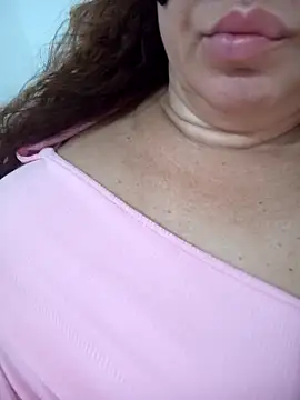 Snapshot of CASADASIGILO2 chatting on December 2025 08:29:02 AM CASADASIGILO2 online show from December 2025 08:29:02 AM