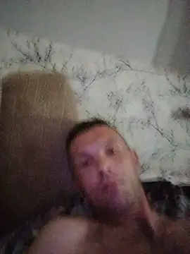 Snapshot of liderek83 chatting on June 2026 01:30:01 AM liderek83 online show from June 2026 01:30:01 AM