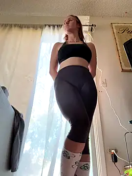 Snapshot of ClumsyLink chatting on December 2025 09:56:02 PM ClumsyLink online show from December 2025 09:56:02 PM