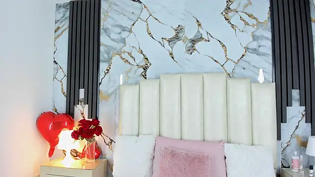 lulumars online show from February 2025 04:05:02 AM