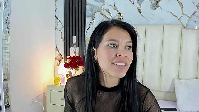 lulumars online show from March 2025 10:48:01 AM