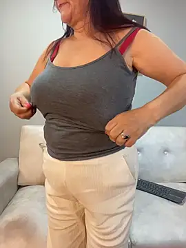 Savvanahh online show from June 2026 12:52:02 PM