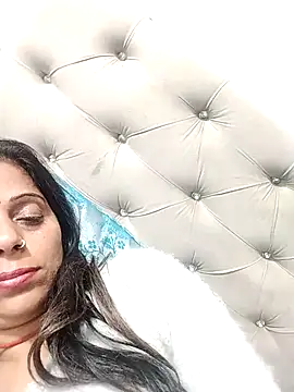 Manmohini123 online show from February 2025 07:10:01 PM