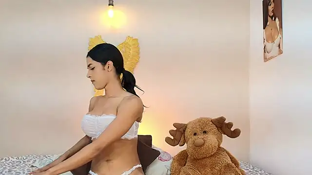 salome Collins 1 online show from September 2025 11:06:02 PM