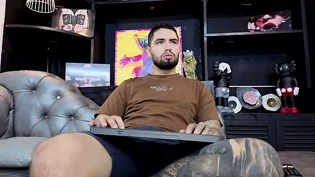 Snapshot of matteosantos chatting on September 2025 11:57:01 AM matteosantos online show from September 2025 11:57:01 AM