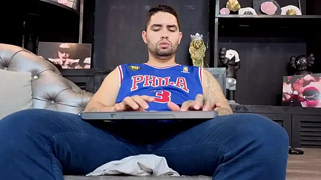 Snapshot of matteosantos chatting on October 2025 11:34:02 AM matteosantos online show from October 2025 11:34:02 AM