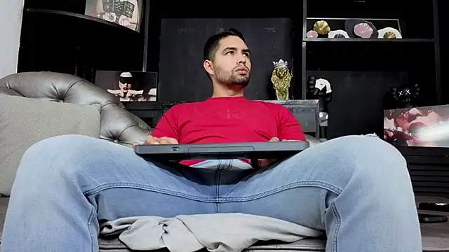 Snapshot of matteosantos chatting on October 2025 11:55:01 AM matteosantos online show from October 2025 11:55:01 AM