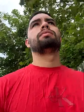 Snapshot of matteosantos chatting on November 2025 01:50:01 PM matteosantos online show from November 2025 01:50:01 PM