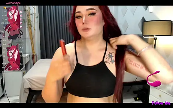 Snapshot of DivaMooree chatting on February 2025 01:47:02 AM DivaMooree online show from February 2025 01:47:02 AM