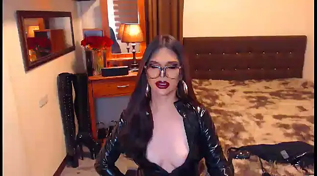 Snapshot of EXTREMELYDOM chatting on December 2024 10:28:02 AM EXTREMELYDOM online show from December 2024 10:28:02 AM