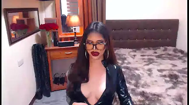 Snapshot of EXTREMELYDOM chatting on January 2025 08:40:02 AM EXTREMELYDOM online show from January 2025 08:40:02 AM