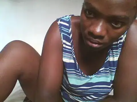 Snapshot of shape30 chatting on January 2025 05:18:02 AM shape30 online show from January 2025 05:18:02 AM