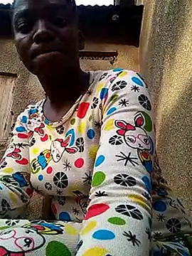 Snapshot of shape30 chatting on February 2025 05:05:01 AM shape30 online show from February 2025 05:05:01 AM