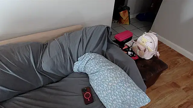 Snapshot of EmoDream1998 chatting on March 2025 07:42:02 PM EmoDream1998 online show from March 2025 07:42:02 PM