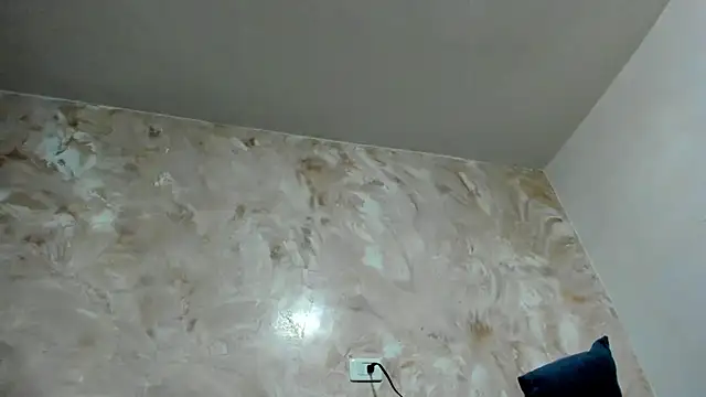 Snapshot of tiffanystonne chatting on November 2025 01:40:01 AM tiffanystonne online show from November 2025 01:40:01 AM