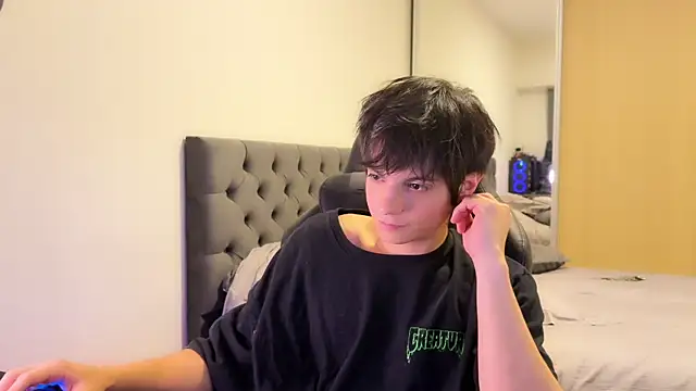 SasukeUhchiaa online show from March 2025 12:37:02 AM