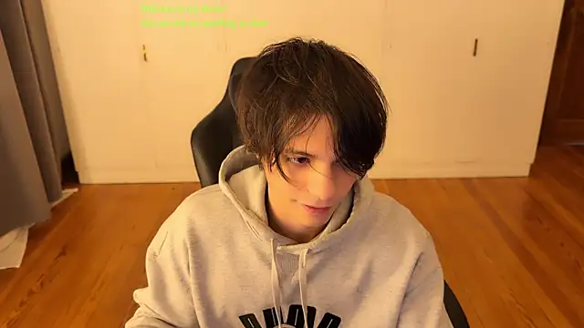 Snapshot of SasukeUhchiaa chatting on July 2026 12:53:02 PM SasukeUhchiaa online show from July 2026 12:53:02 PM