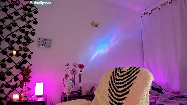 Snapshot of cailynhot chatting on November 2025 11:15:02 PM cailynhot online show from November 2025 11:15:02 PM